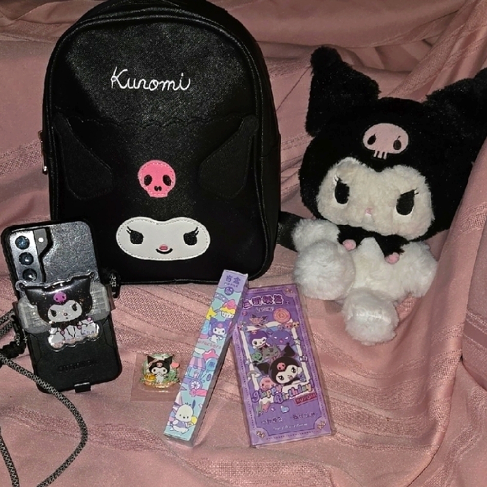 Kuromi Backpack and Plush Set